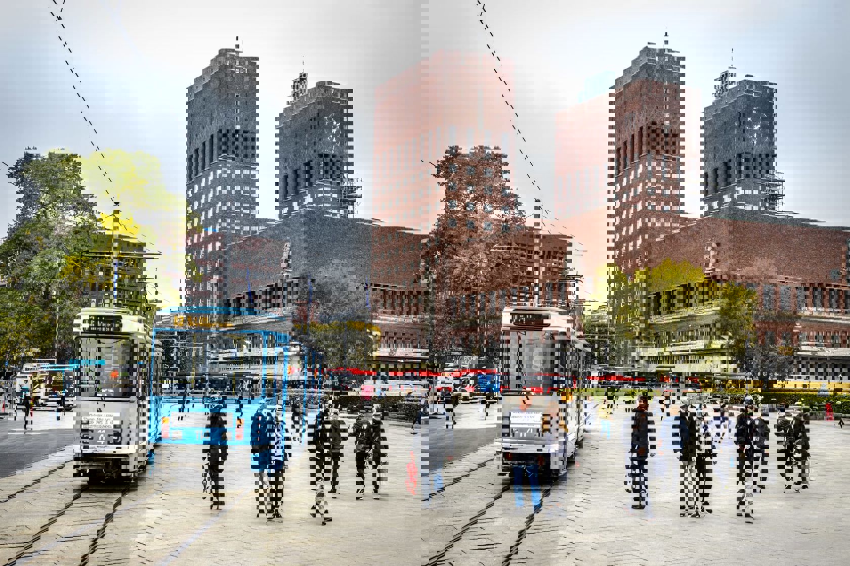 Det vil være stengt for trikk over Rådhusplassen og Aker Brygge i arbeidsperioden (foto Sporveien).