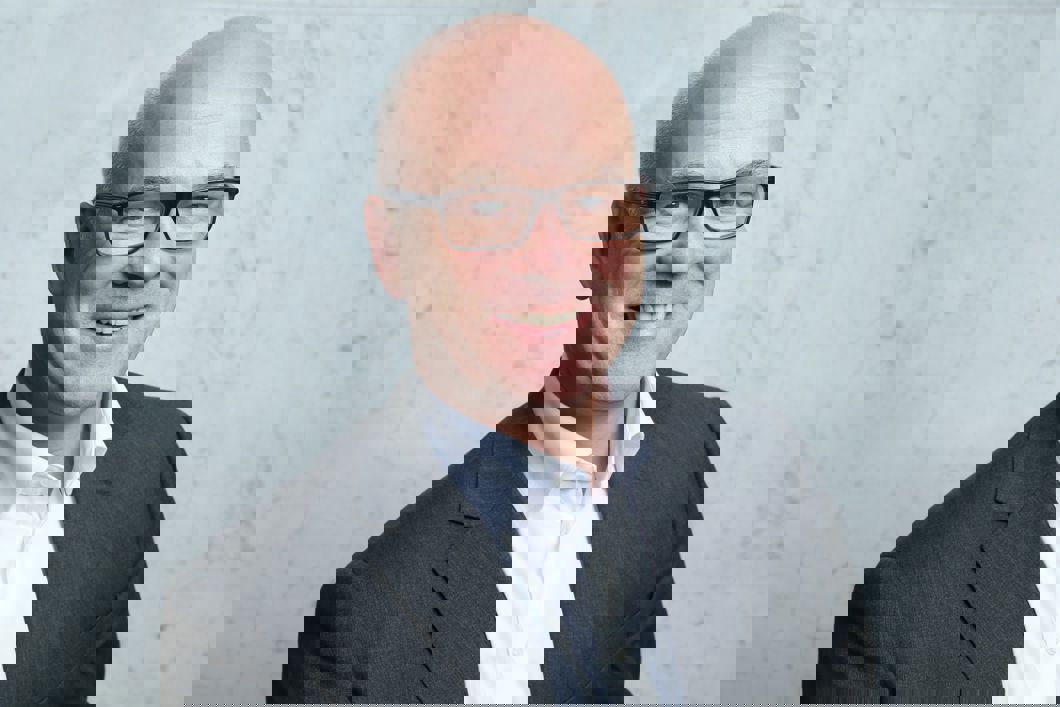 Thor Gjermund Eriksen ny styreleder i Sporveien. Foto: NRK/Ole Kaland