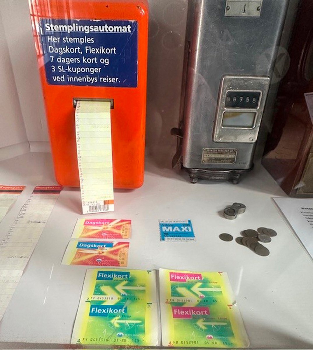  Billetter og poletter.
