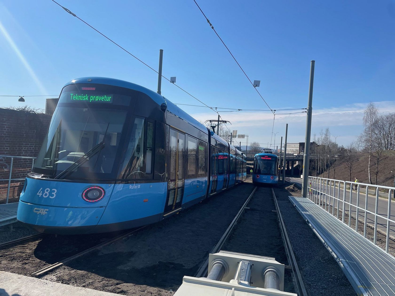 Frem til Nye Rikshospitalet står ferdig i 2031, er Gaustadalléen siste stoppested for trikk 17 og 18 (foto: Sporveien).