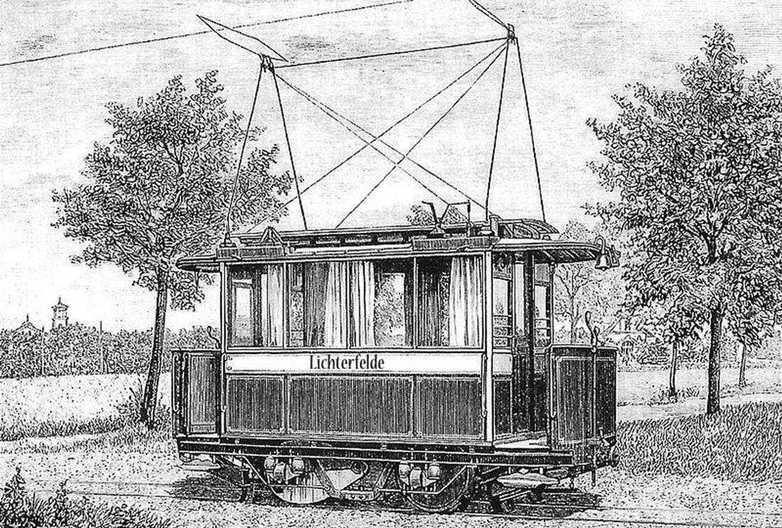 Den tidlige tiden med de elektriske sporvognene ga oss noen eksperimentelle konstruksjoner som raskt ble forlatt. Her fra Berlin. 